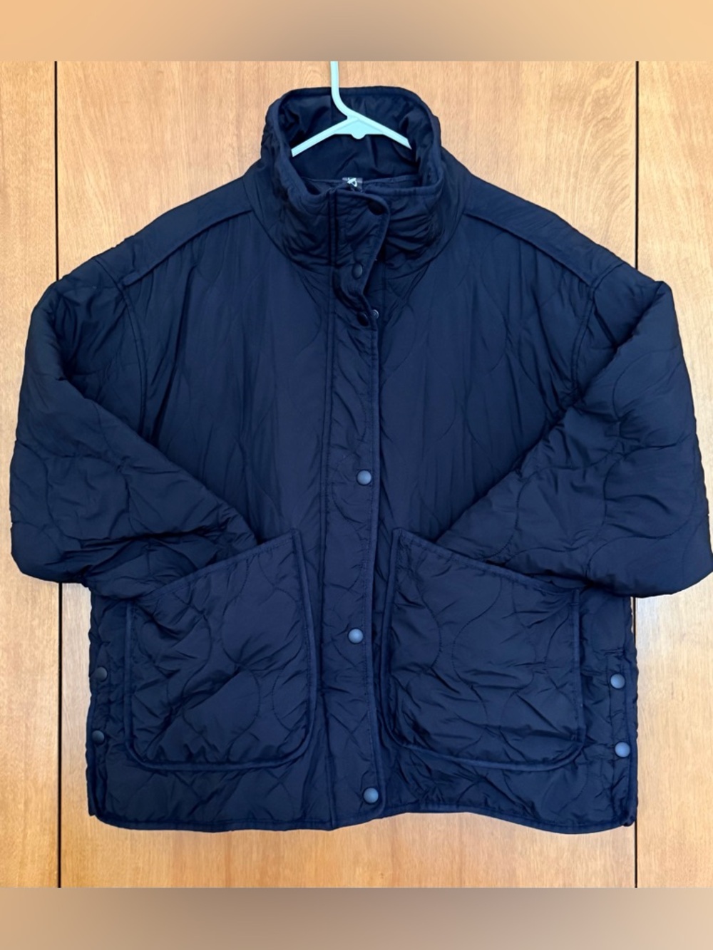 Lou & Grey Women’s Oversized Quilted Puffer Jacket Black S